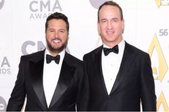 Lainey Wilson Joins Luke Bryan & Peyton Manning for the 2024 CMA Awards A Historic Night of Country Music Greatness!