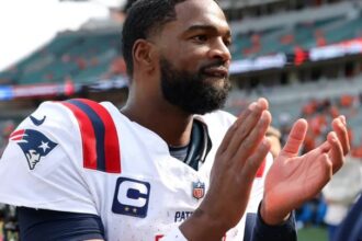 Jacoby Brissett Resiliently Adapts to Challenging Demotion as Patriots Backup Quarterback